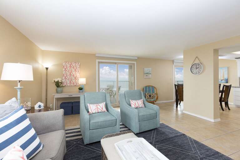 Living room. Living room.