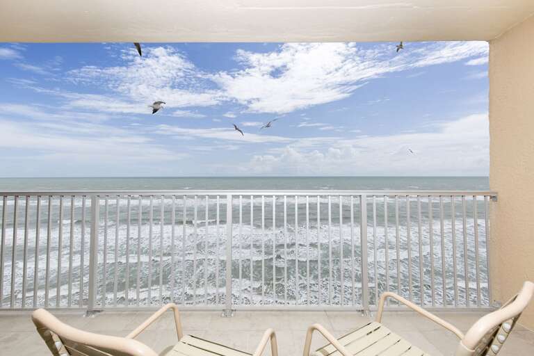 Stunning views from 2nd oceanfront balcony! Access from the Master bedroom & dining room. Stunning views from 2nd oceanfront balcony! Access from the Master bedroom & dining room.