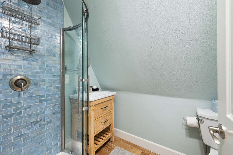 Shared guest bathroom with a stand in shower (3rd floor)