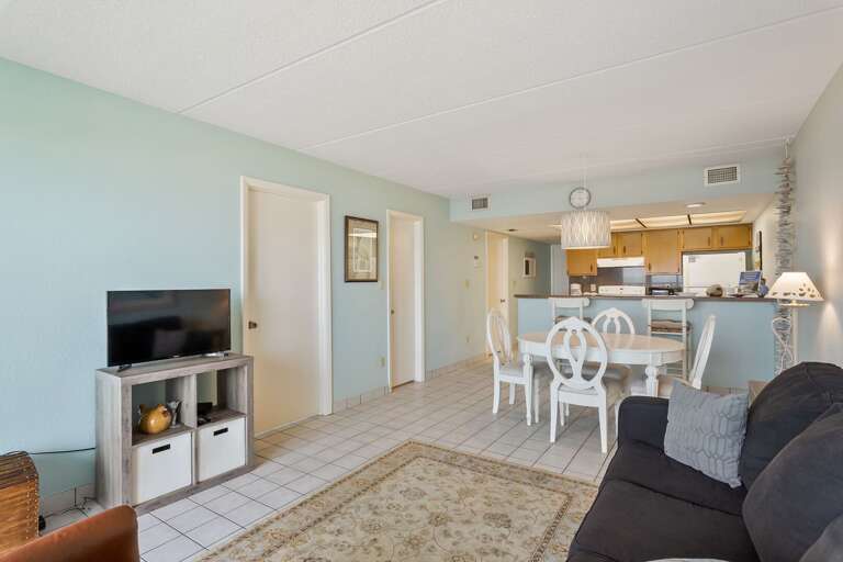 Open Concept Living, Dining and Kitchen Area