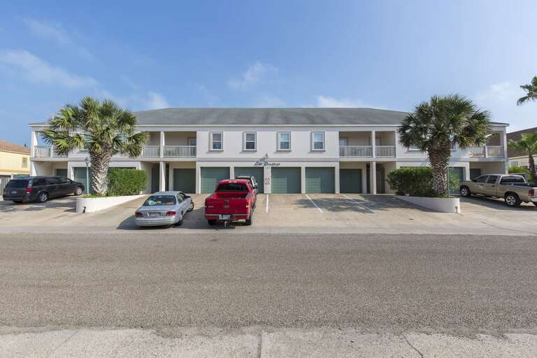 Front Exterior to the Property Front Exterior to the Property