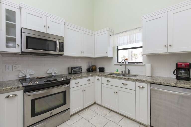 Fully Stocked Kitchen equipped with your essential needs to prepare home cooked meals! Fully Stocked Kitchen equipped with your essential needs to prepare home cooked meals!