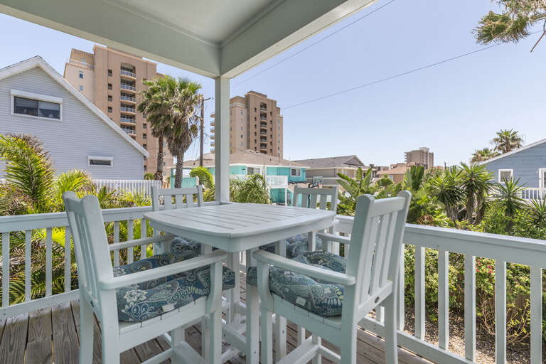 Plenty of balcony space to hangout outside! Plenty of balcony space to hangout outside!