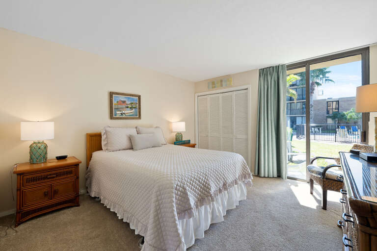 Guest bedroom features a Queen Bed