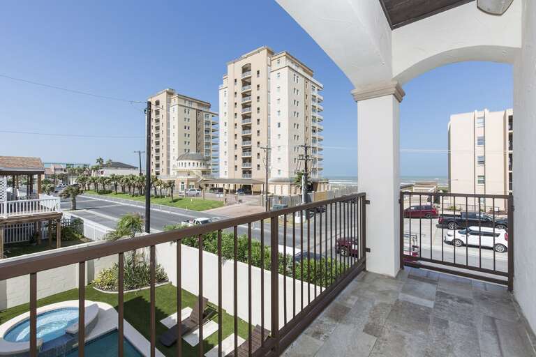 Great Ocean Views from the master bedroom balcony!