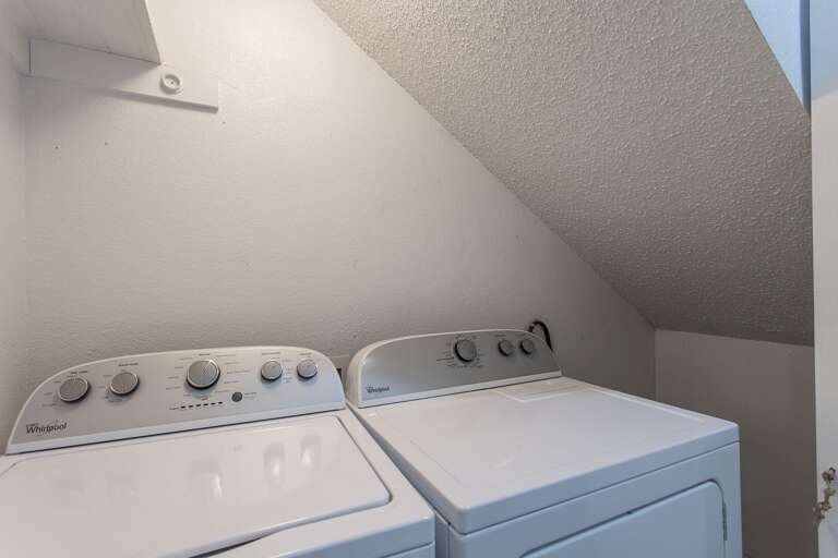 Washer and Dryer (1st Floor)
