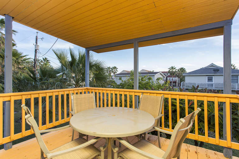 Villa #1
Back balcony with covered roof Villa #1
Back balcony with covered roof