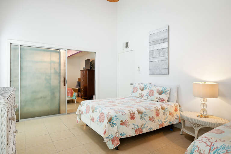 Villa #1
Bedroom (Two Full Beds) Villa #1
Bedroom (Two Full Beds)