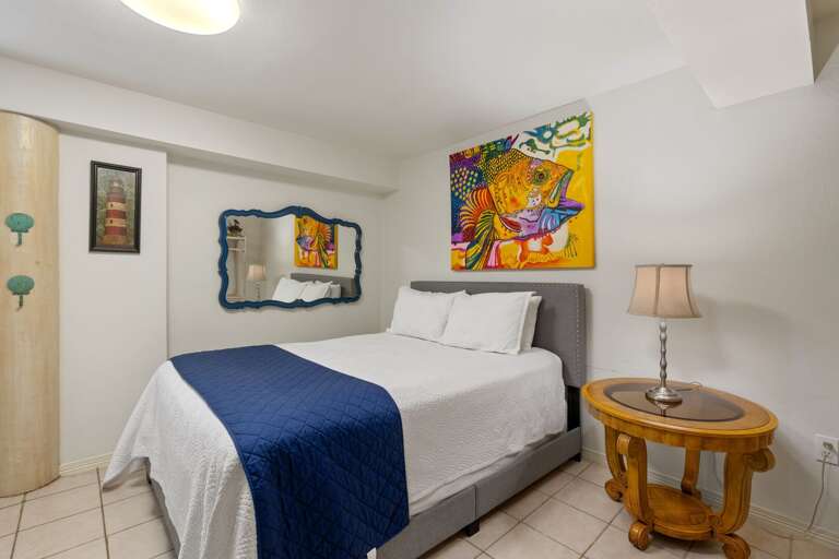 Villa #3
Bedroom 1 (Queen bed)