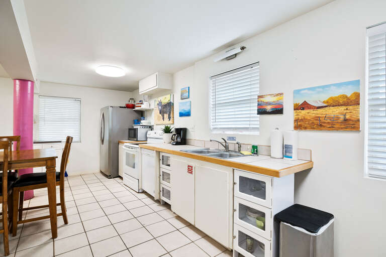 Villa #3
Fully stocked open concept kitchen! Villa #3
Fully stocked open concept kitchen!