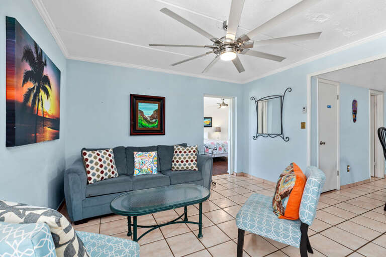 Extra Seating Area Adjacent to the Living Room