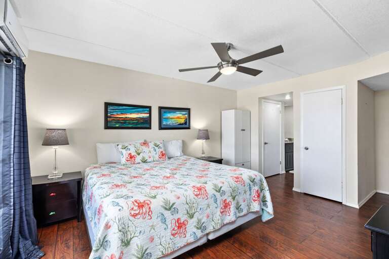 Master Bedroom features a King Bed