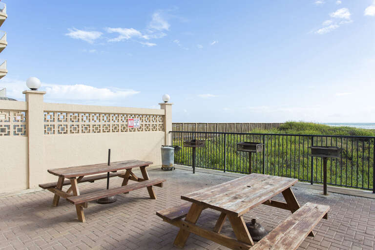 Community Grilling Area