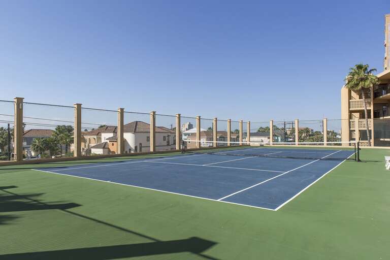 Community Tennis Courts