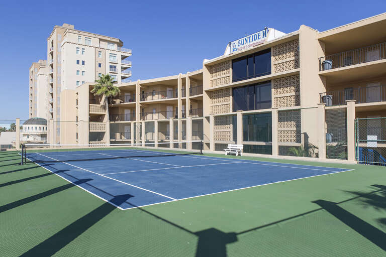 Community Tennis Courts