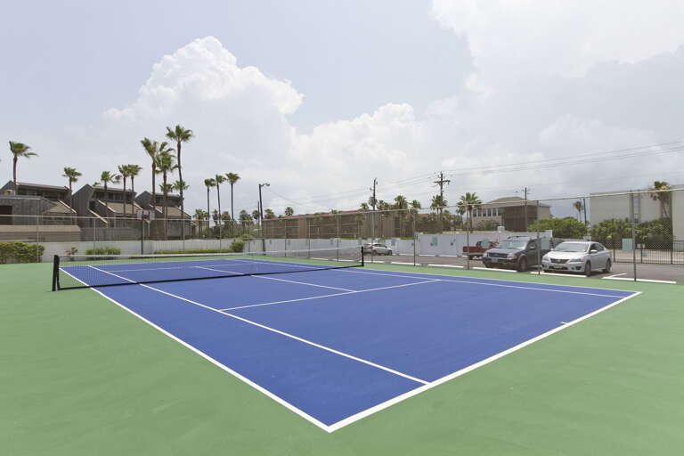 Community Tennis Court!