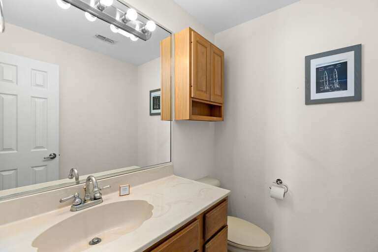 Guest bathroom Guest bathroom