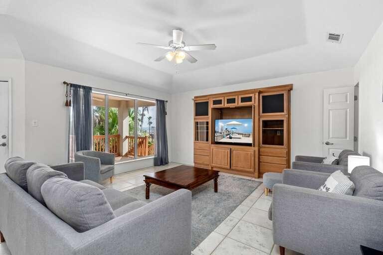 Living Area Living Area