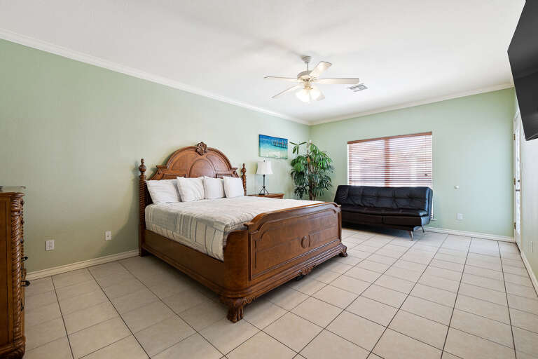 Large master suite with King bed and ensuite bathroom.