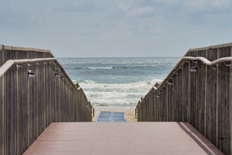 Beach access just steps away from the condo! Beach access just steps away from the condo!