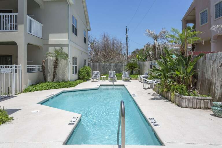 Community Pool Community Pool