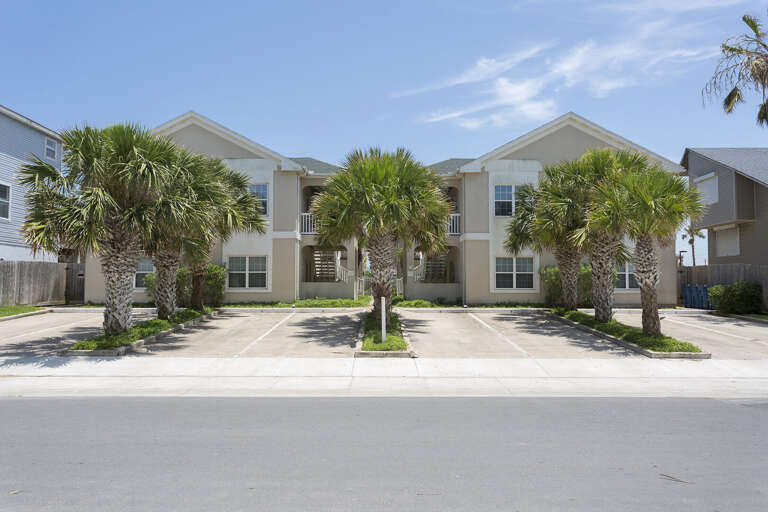 Exterior view of the adorable Sand Dancer Condos!