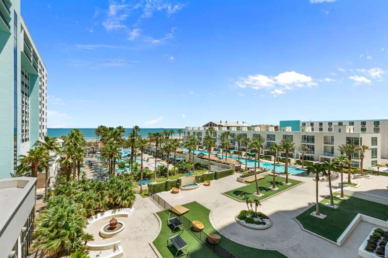 Amazing Beachfront Views right from the balcony! Amazing Beachfront Views right from the balcony!