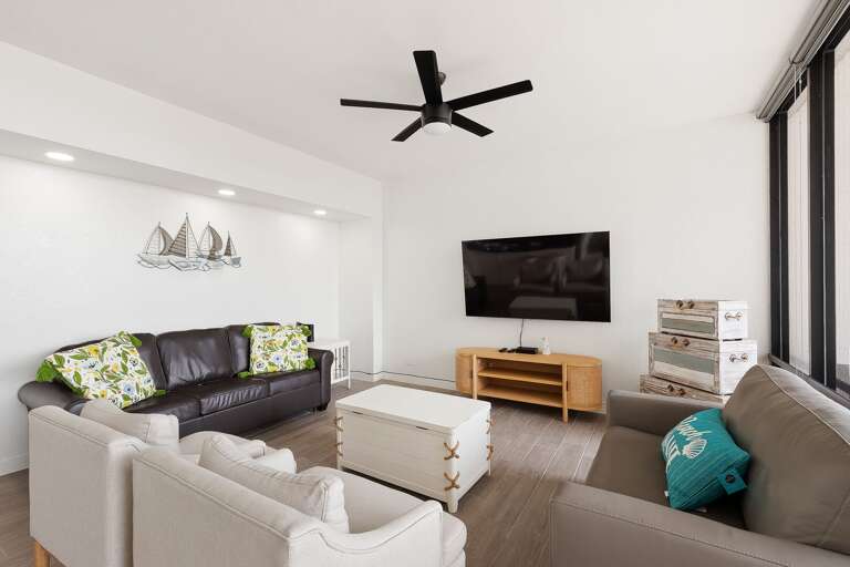 Living Area features Flat Screen TV