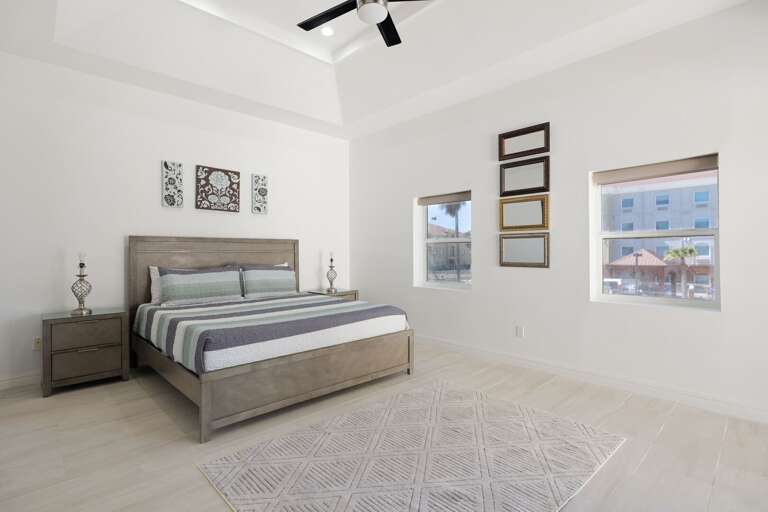 Master Bedroom
2nd floor