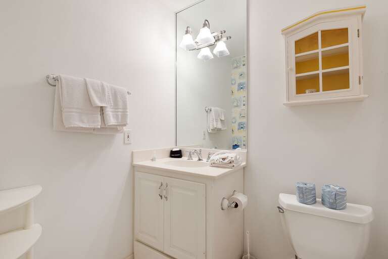 Guest bathroom Guest bathroom