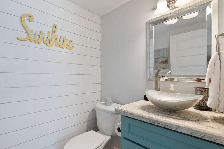 Half bathroom located by living room area (2nd floor) Half bathroom located by living room area (2nd floor)