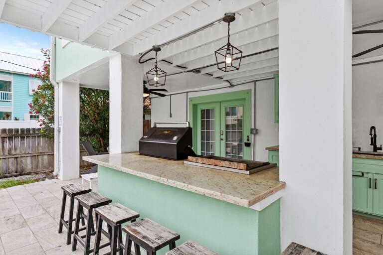 Extra seating at the outdoor grill counter top! Extra seating at the outdoor grill counter top!