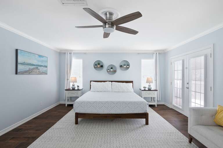 Oceanside Suite: King Bed, plus Queen size Murphy Bed  (2nd floor master bedroom) Oceanside Suite: King Bed, plus Queen size Murphy Bed  (2nd floor master bedroom)