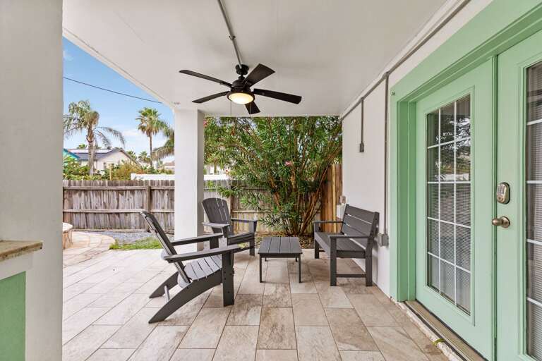 Outdoor seating available!