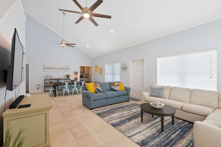 Spacious living room Spacious living room