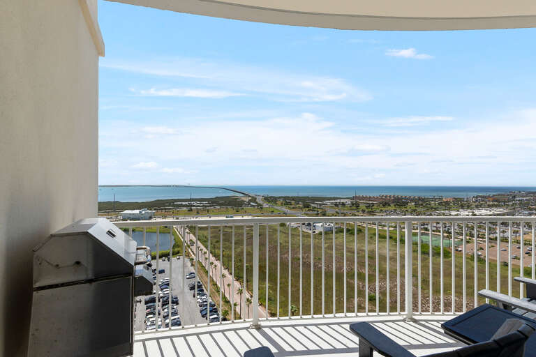 Views overlooking the bay area!