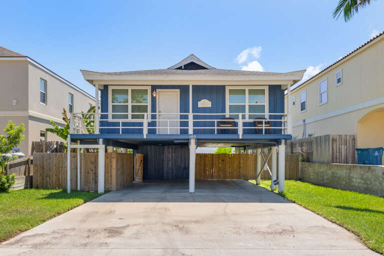 Exterior view of 103 E. Tarpon (Casita Azul). This traditional beach house has been completely remodeled!
