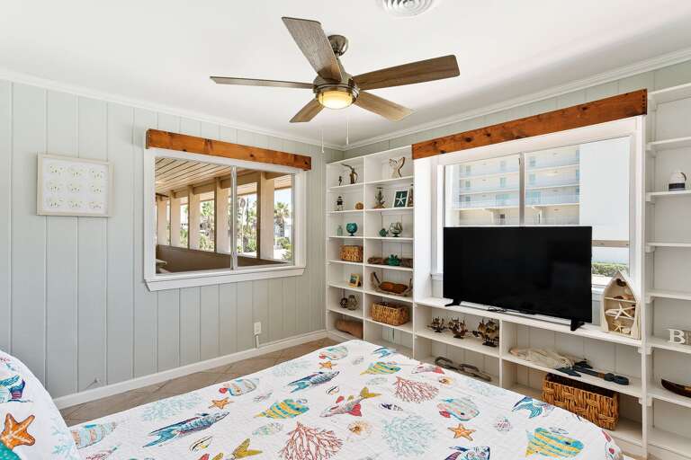 1st guest bedroom (2nd floor) is equipped with a Queen size bed and flat screen TV.