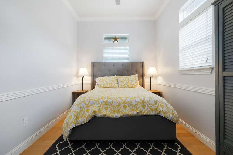 2nd Floor Guest Bedroom features Queen Bed