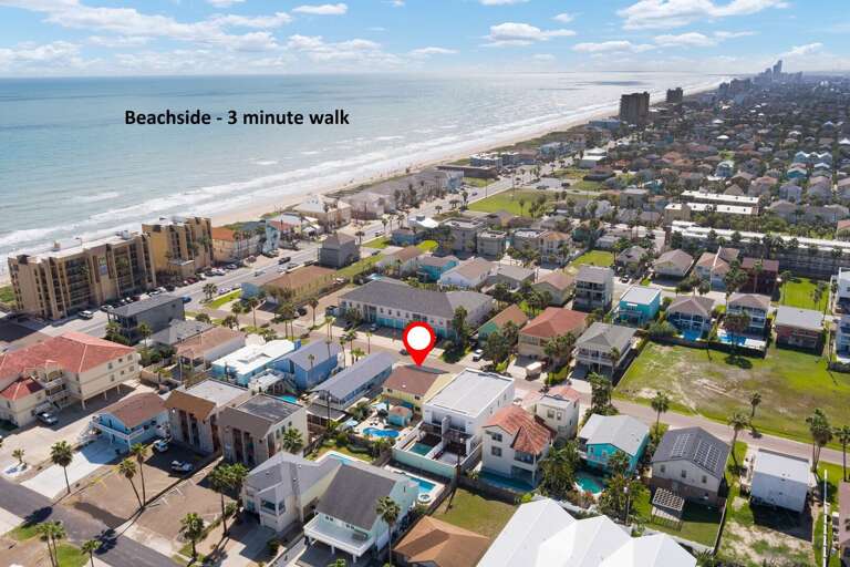 Aerial view of the property just minutes from the beach! Aerial view of the property just minutes from the beach!