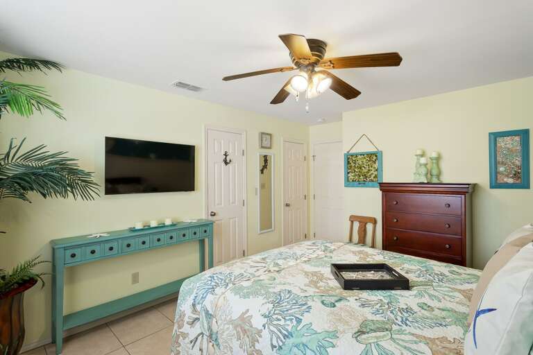 Guest Bedroom Guest Bedroom