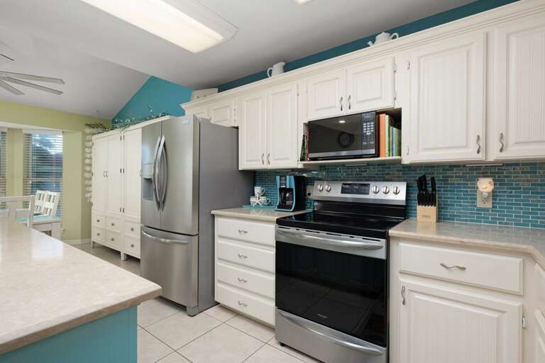 Kitchen Area Kitchen Area