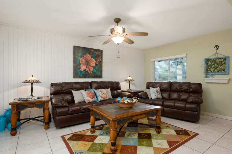 Living Area located on the ground level Living Area located on the ground level