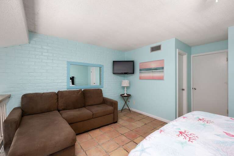 3rd Floor Guest Bedroom