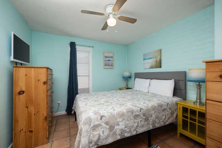 3rd Floor Guest Bedroom features a Queen Bed