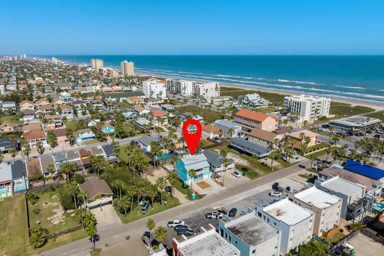 Aerial view of Retama Retreat and the Gulf of Mexico!