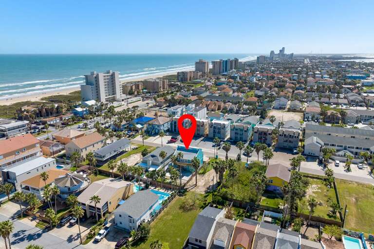 Aerial view of Retama Retreat and the Gulf of Mexico!