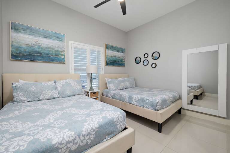 Guest Bedroom features 2 Queen size beds