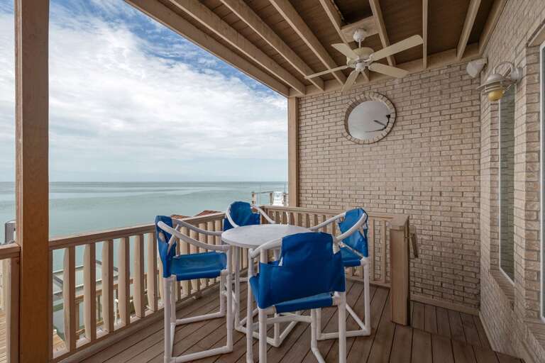 Enjoy views of the beautiful Laguna Madre Bay Area