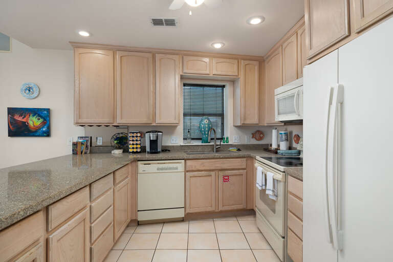 Fully equipped kitchen are essential for preparing your favorite home cooked meals!